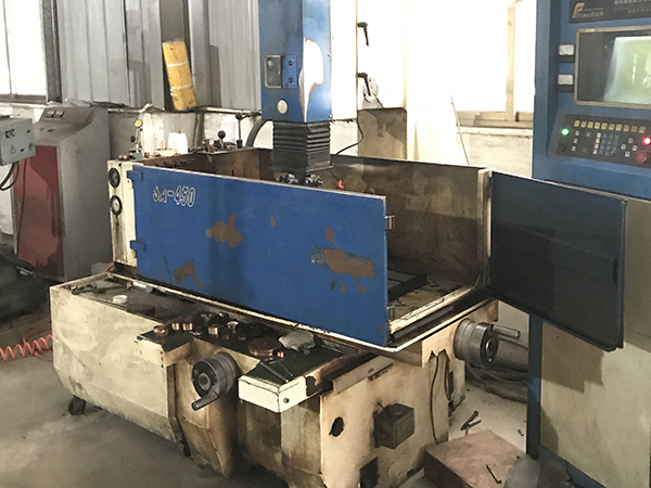 汽车东莞吹塑模具